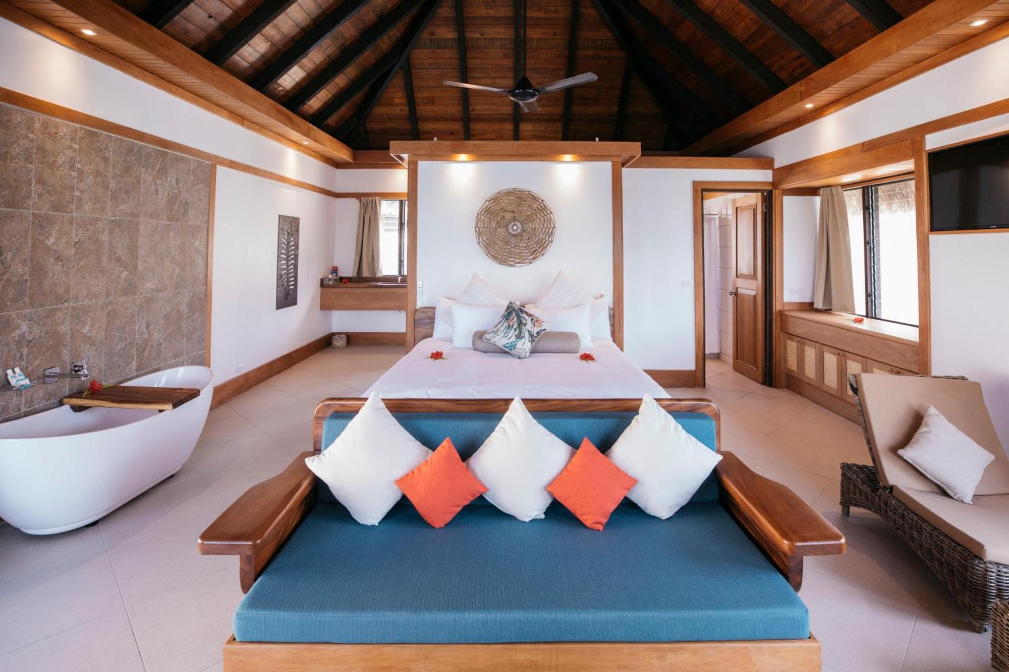 Koro Sun Resort & Rainforest Spa Савусаву Экстерьер фото