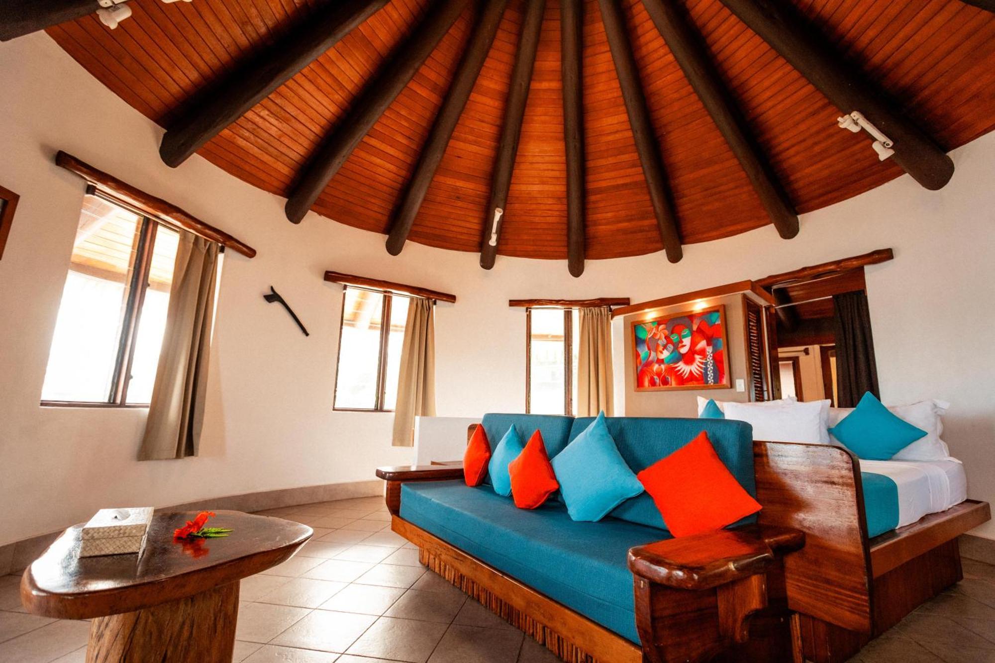 Koro Sun Resort & Rainforest Spa Савусаву Экстерьер фото